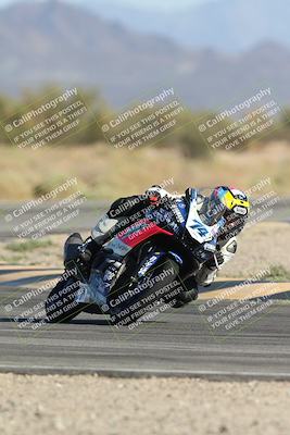 media/Oct-04-2025-CVMA (Sat) [[408bcdd6e4]]/Race 14-500-400-350 Supersport/